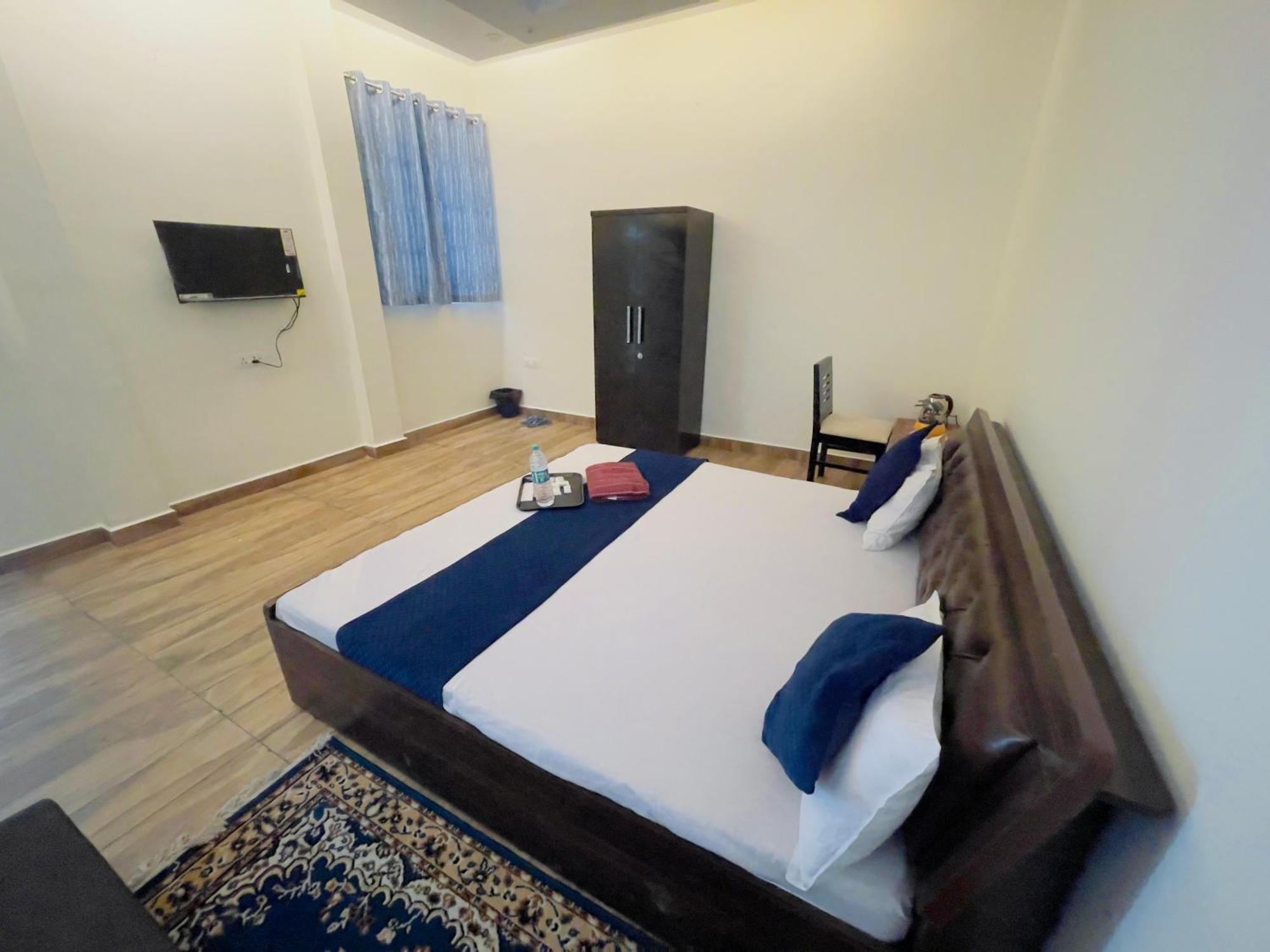 Atulyam Stays Sushant Golf City Лакхнау Экстерьер фото